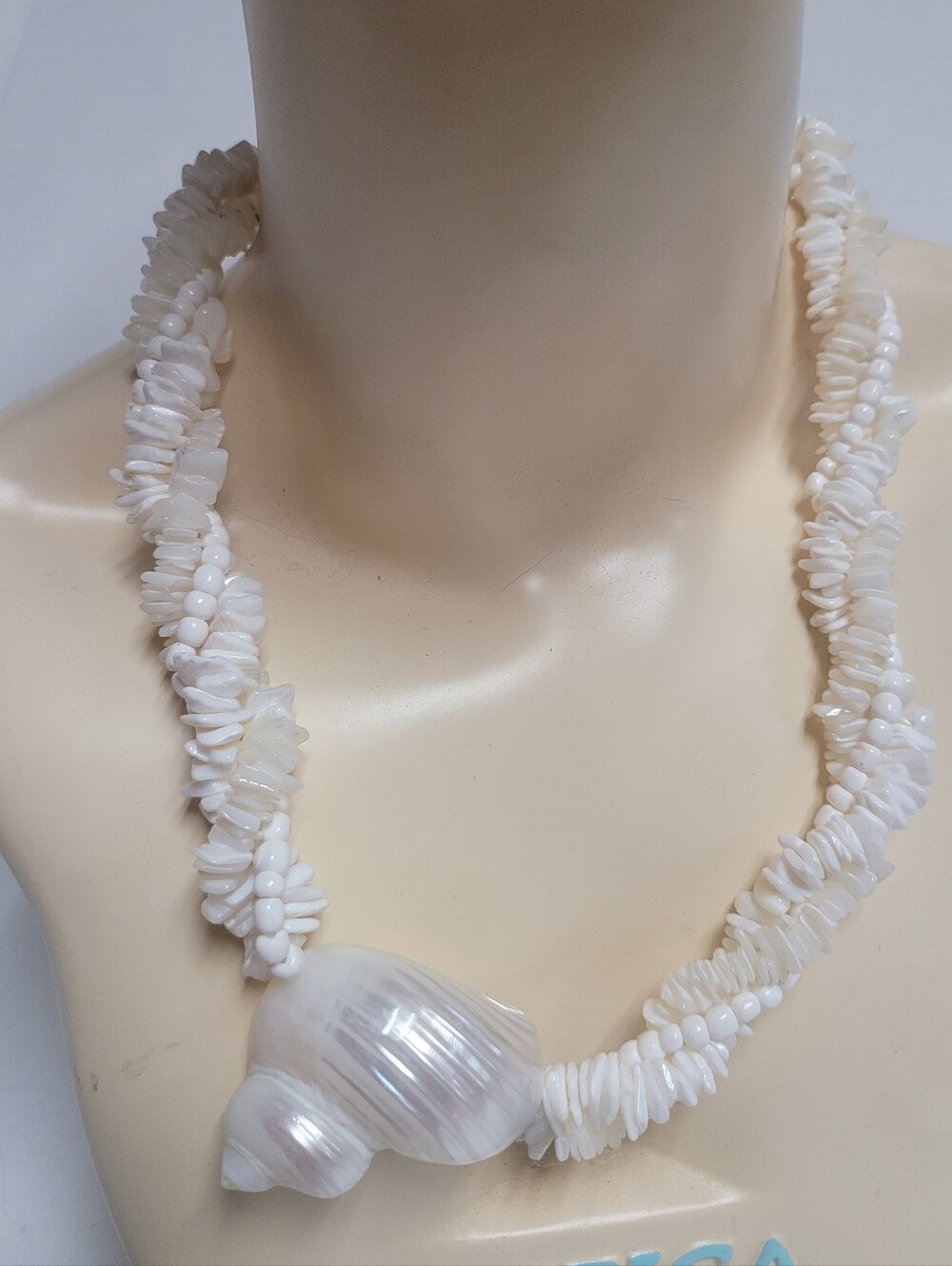 Vintage Chunky Braided Puka Shell Statement 20" Necklace